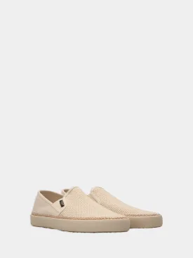 Izomi slip on shoe