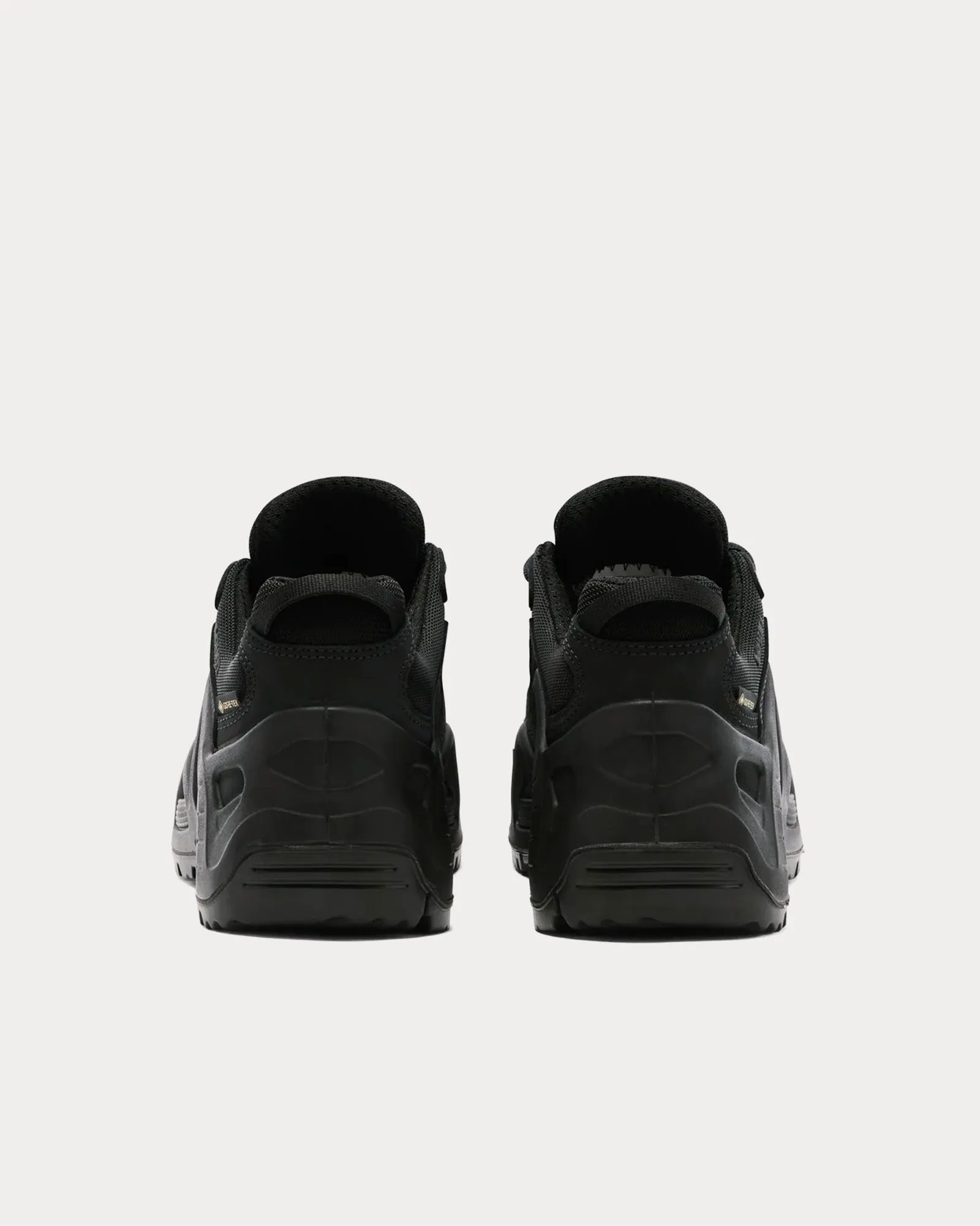 Zephyr GTX Lo Deep Black Low Top Sneakers
